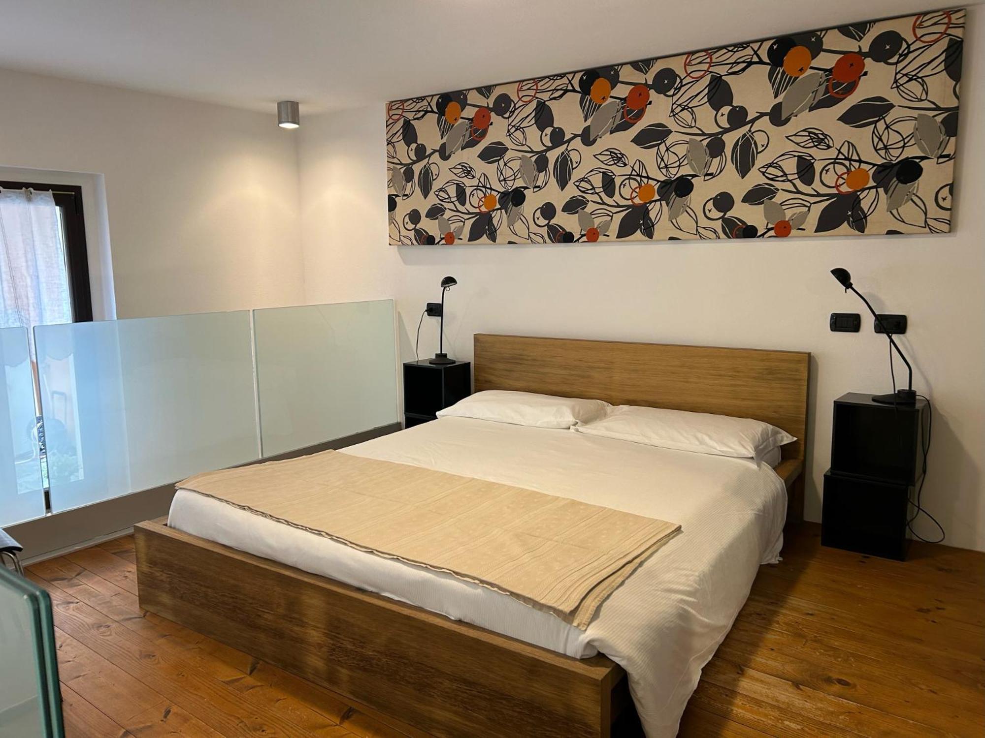 Apartament Menaggio Down Town Zewnętrze zdjęcie
