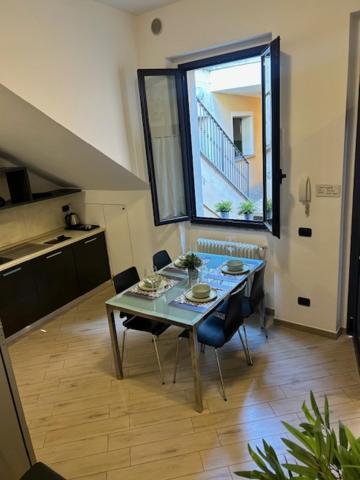 Apartament Menaggio Down Town Zewnętrze zdjęcie