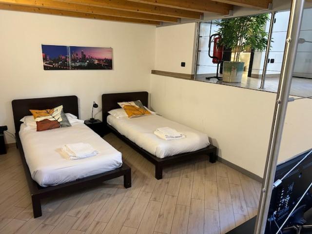 Apartament Menaggio Down Town Zewnętrze zdjęcie
